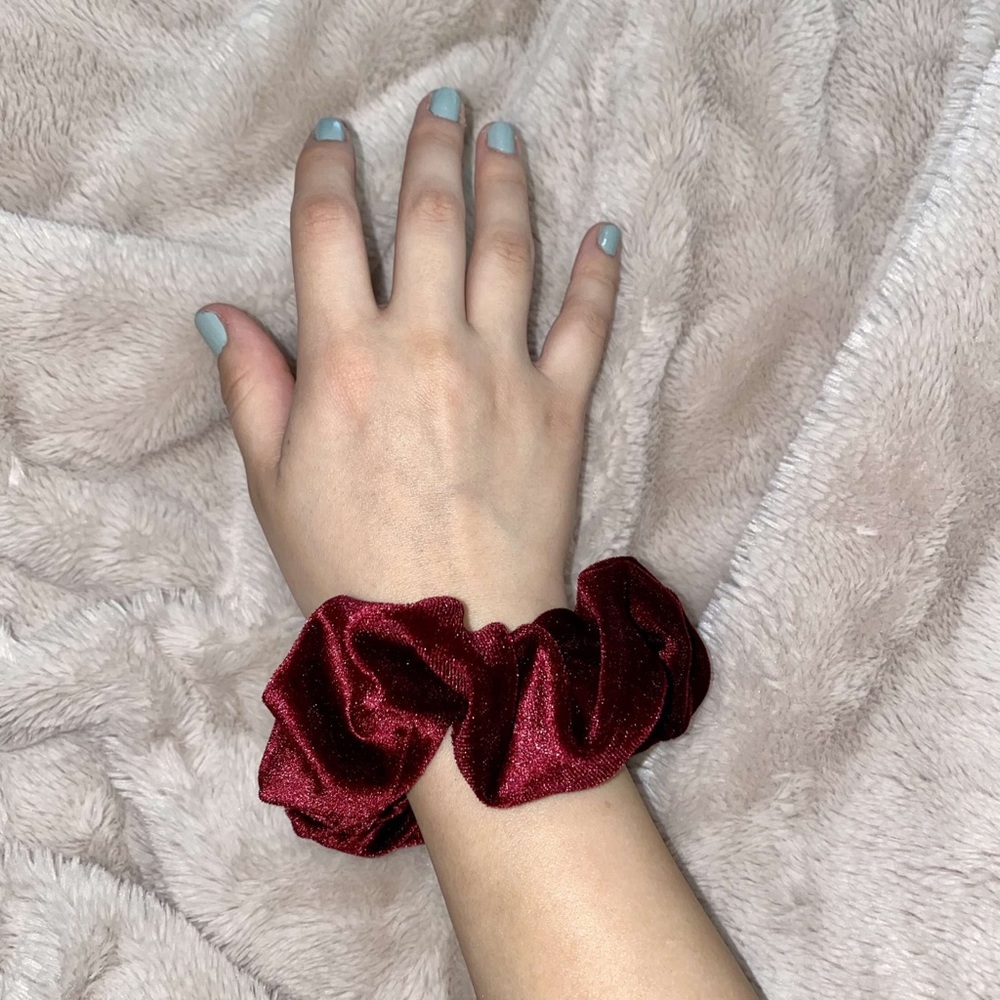 Zipper scrunchie - Picture 2 of 3